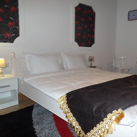 Apartament Bianca Hotel Sibiu Esterno foto