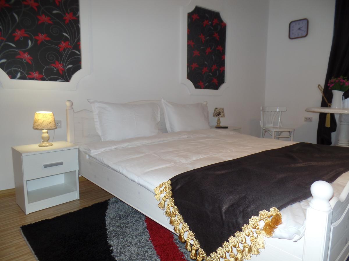 Apartament Bianca Hotel Sibiu Esterno foto