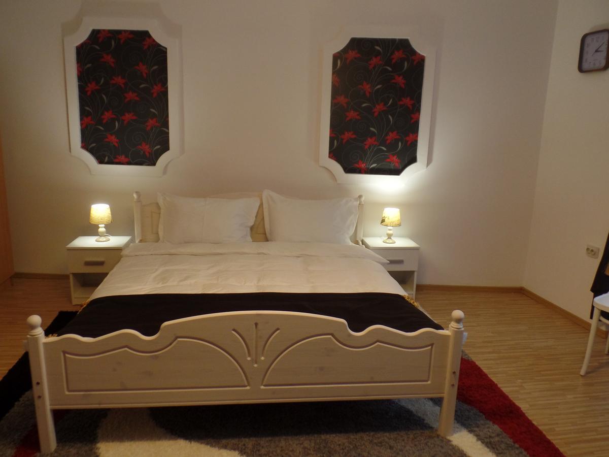 Apartament Bianca Hotel Sibiu Esterno foto